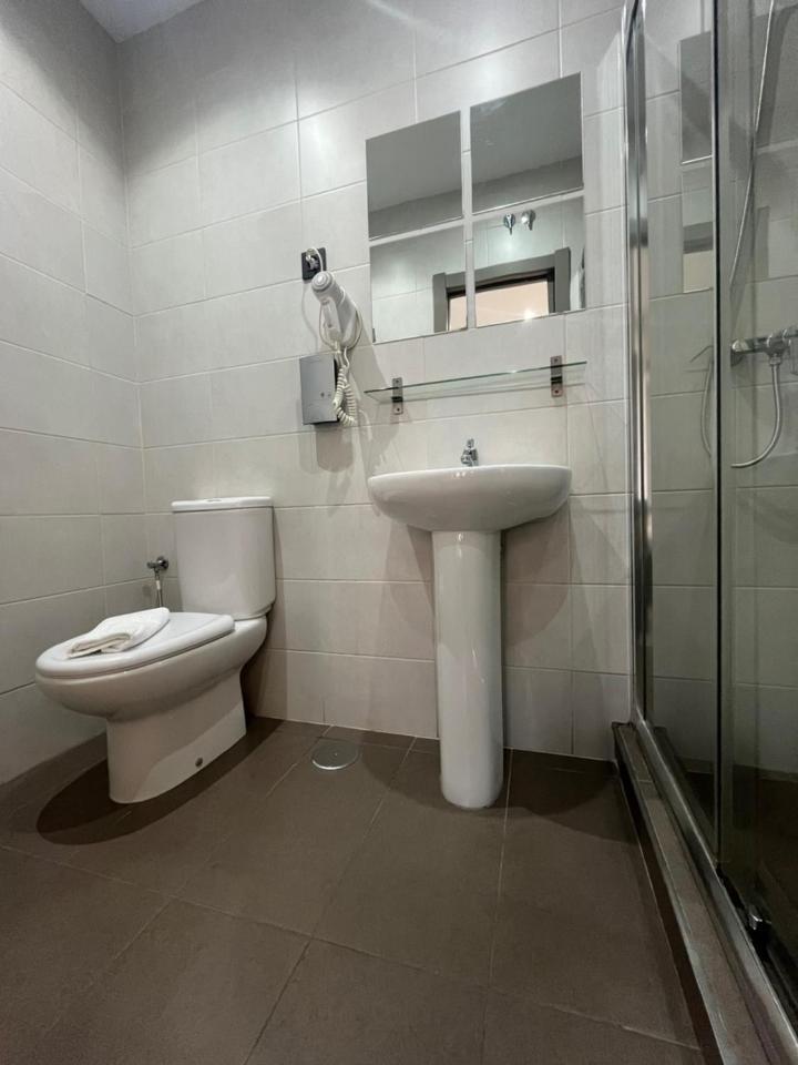 Fuencarral Rooms Madri Exterior foto