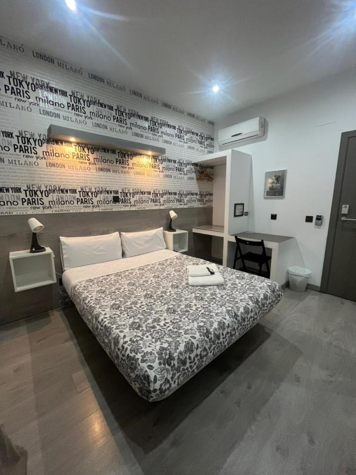 Fuencarral Rooms Madri Exterior foto