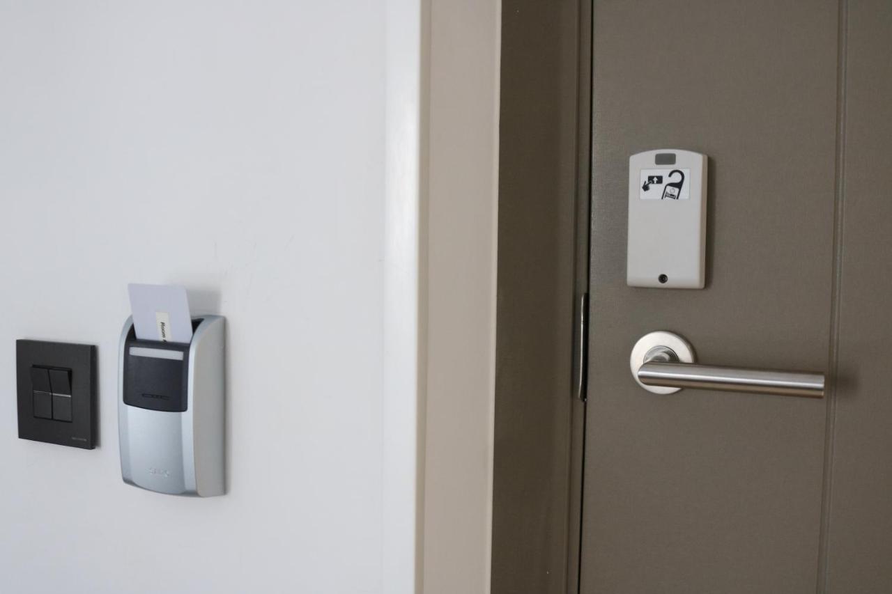 Fuencarral Rooms Madri Exterior foto
