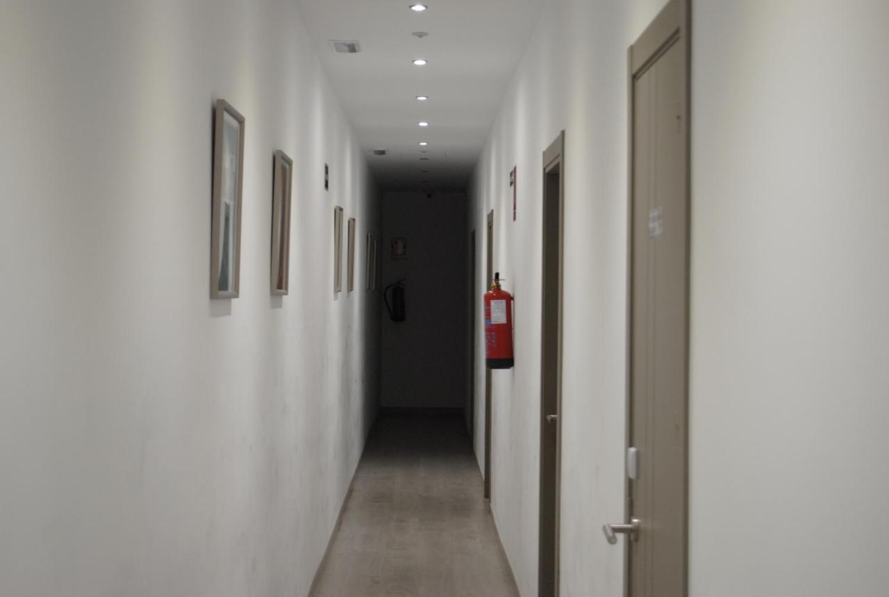 Fuencarral Rooms Madri Exterior foto